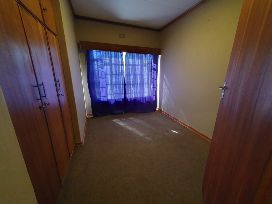 To Let 3 Bedroom Property for Rent in Virginia Free State